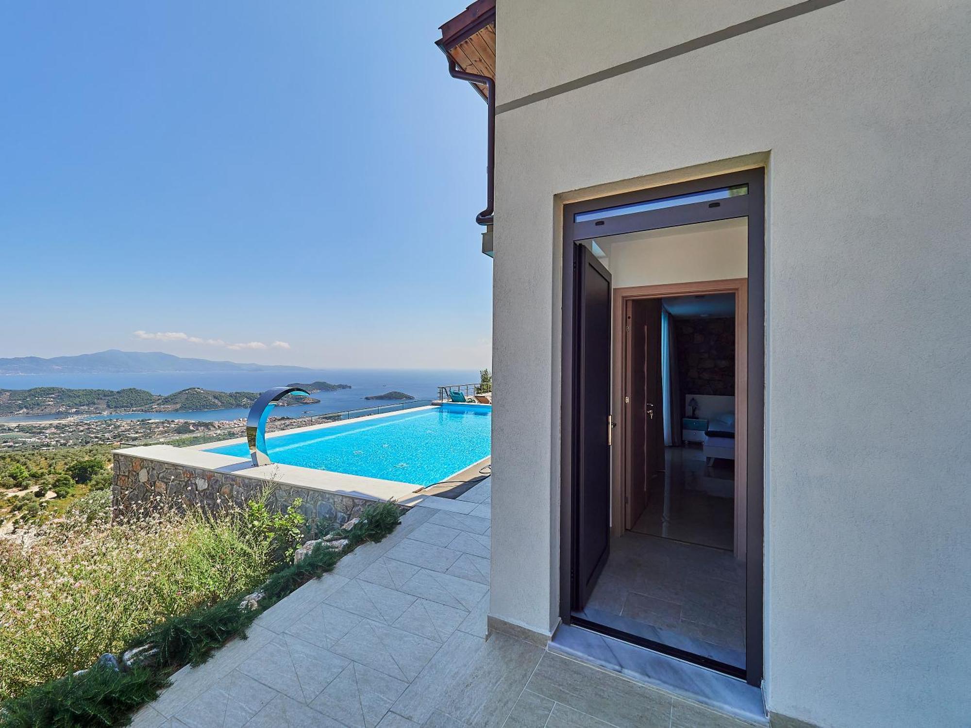 Sky Sea Resort & Villas Megali Ammos  Dış mekan fotoğraf